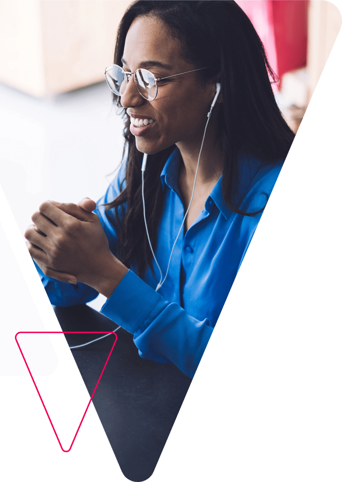 ITVET Female Employee On A Video Call